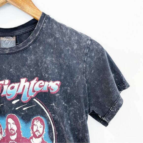 Foo Fighters Concert Tee Acid Washed Black XS EUC - Picture 4 of 8